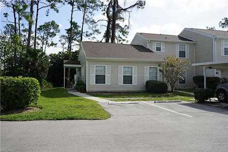 6121 Lake Front Dr Fort Myers, FL 33908
