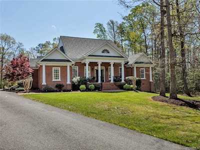 11407 Park Branch Ln Chesterfield, VA 23838
