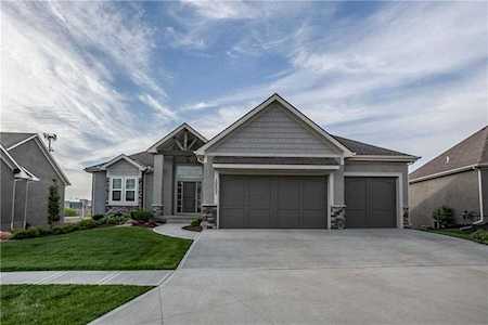 10507 W 132nd Ct Overland Park, KS 66213