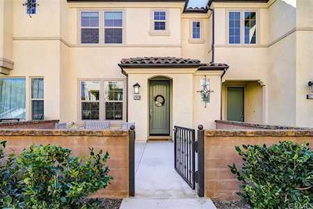 59 Savannah Lake Forest, CA 92630