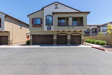 2725 E Mine Creek Road #1126 Phoenix, AZ 85024