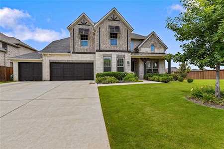 10908 Autumn Leaf Court Flower Mound, TX 76226