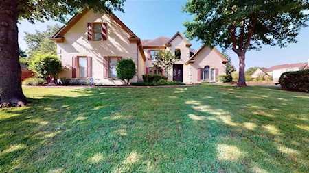 1793 Hartwell Manor Cv Collierville, TN 38017