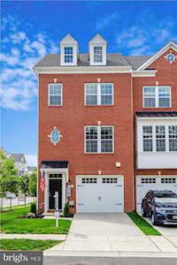 303 Black Sky Ln Pasadena, MD 21122