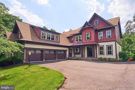 14428 Eagle Island Ct Gainesville, VA 20155
