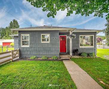334 Roake Ave SE Castle Rock, WA 98611