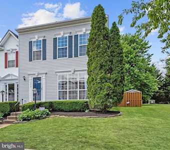 13212 Golders Green Place Bristow, VA 20136