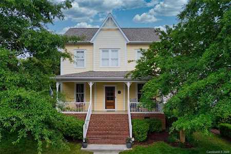 216 Mills Ln Fort Mill, SC 29708