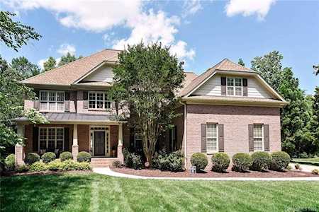 1325 Dobson Dr Waxhaw, NC 28173