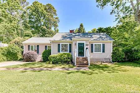 1415 Woodland Dr Charlotte, NC 28205