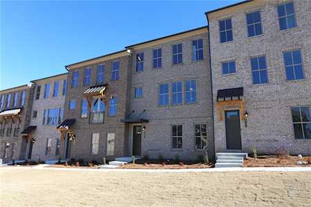 4335 Water Elm Alley #204 Doraville, GA 30360