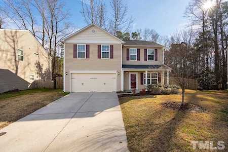 409 Ardross Street Fuquay Varina, NC 27526