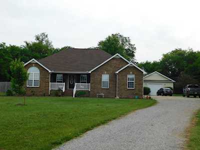 1848 Austin Tyler Ln Chapel Hill, TN 37034