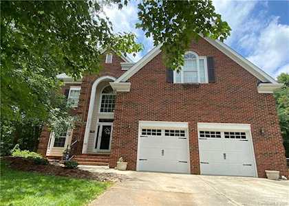 3004 Old Chapel Ln Charlotte, NC 28210