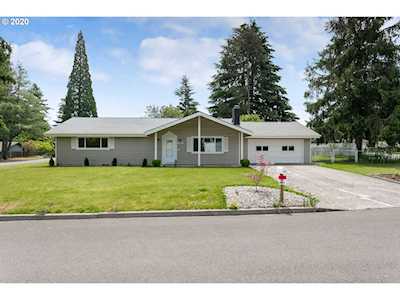 13301 NE 20th St Vancouver, WA 98684