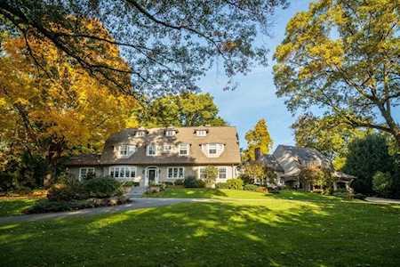 67 Longfellow Road Wellesley, MA 02481