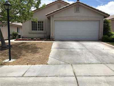8933 Crooked Shell Las Vegas, NV 89143