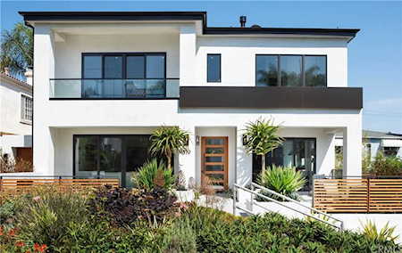 319 Jasmine Avenue Corona Del Mar, CA 92625