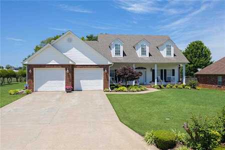 5801 Cedar Break Dr Fort Smith, AR 72916