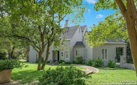 203 Mayflower St San Antonio, TX 78209
