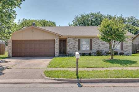 6540 Wakefield Road North Richland Hills, TX 76182