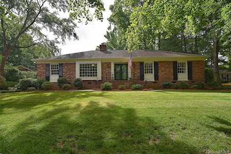 3720 Ashton Dr Charlotte, NC 28210