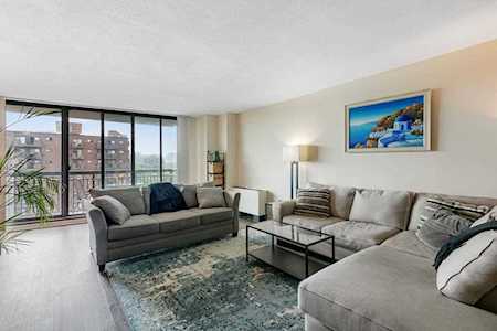 60 Longwood Ave #808 Brookline, MA 02446