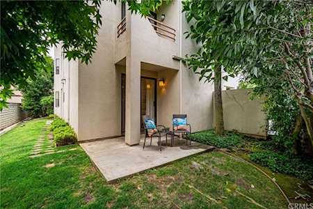 3913 N Virginia Road #110 Long Beach, CA 90807