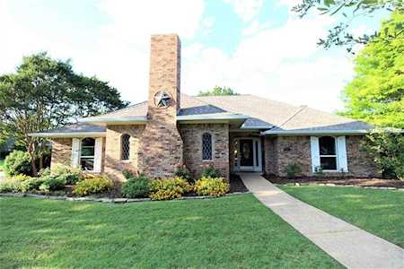 701 Green Brook Drive Allen, TX 75002