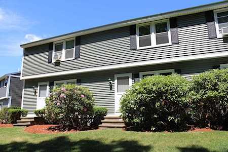 1215 Pawtucket Blvd #35 Lowell, MA 01854