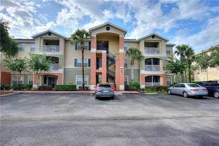 1989 Summer Club Dr #115 Oviedo, FL 32765