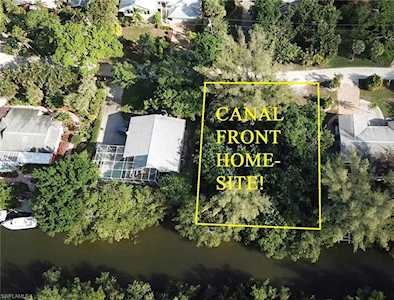 5847 Pine Tree Dr Sanibel, FL 33957