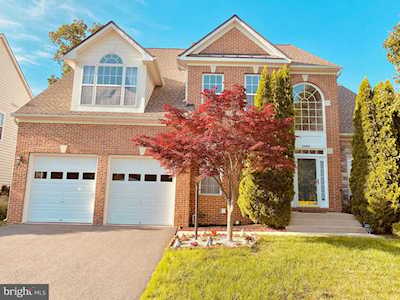 24866 Serpentine Place Aldie, VA 20105