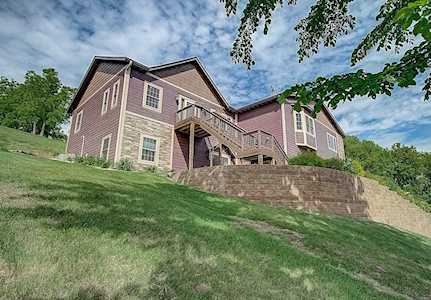 13629 Sunset Hill Drive Burnsville, MN 55337