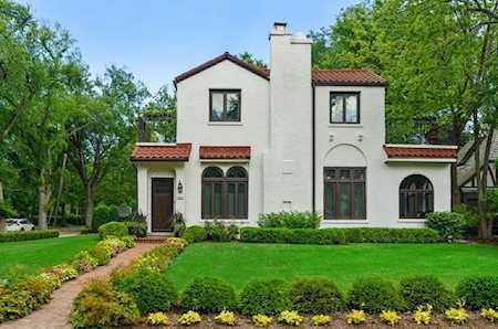 2245 Central Park Ave Evanston, IL 60201