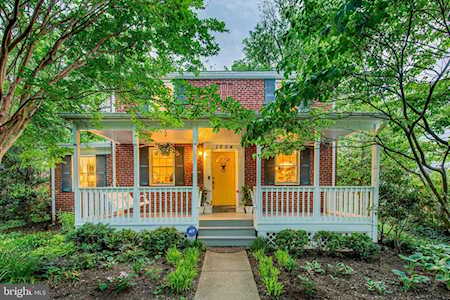 1204 Godwin Dr Silver Spring, MD 20901