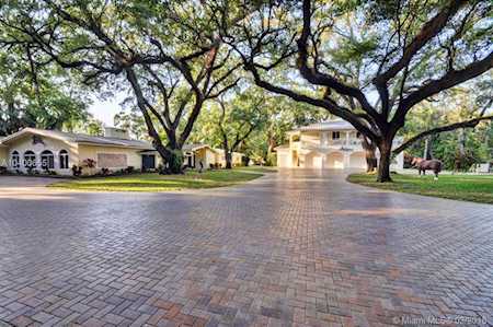 5527 Woodland Ln Dania Beach, FL 33312