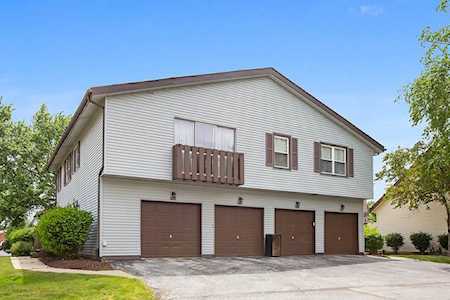 7757 W Briar Ct Frankfort, IL 60423