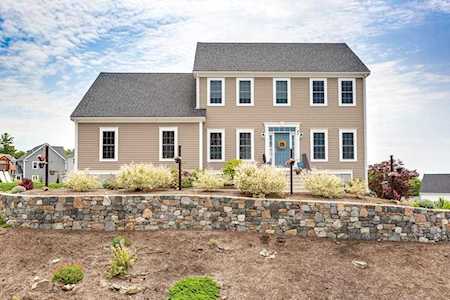 42 High Point Drive Grafton, MA 01536