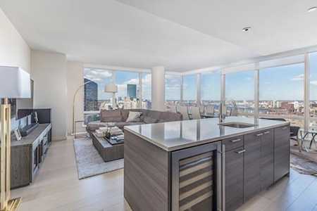 1 Franklin St #2703 Boston, MA 02110