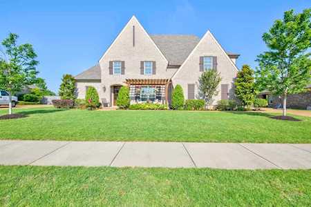 1415 Carmony St Collierville, TN 38017