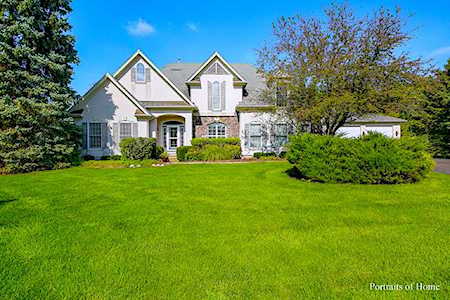 16 E. Lexington Circle Yorkville, IL 60560