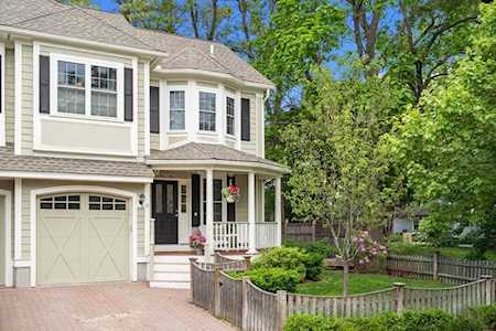 12 Oakley Rd #4 Belmont, MA 02478
