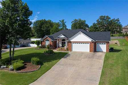 2027 Lee Creek Dr Van Buren, AR 72956
