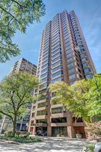 1410 N State Parkway #19B Chicago, IL 60610