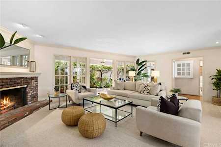 108 Via Palermo Newport Beach, CA 92663
