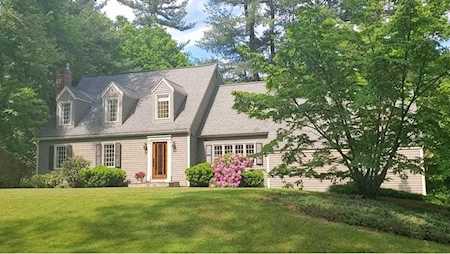 12 Old Village Road Acton, MA 01720