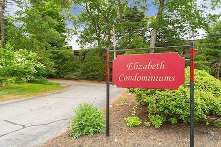 31 Hamlin Ln #A21 Needham, MA 02492