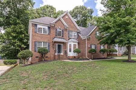 211 Laurel Glen Dr Mooresville, NC 28115