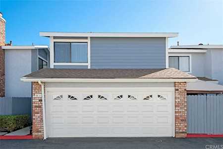939 W 19th Street #D1 Costa Mesa, CA 92627